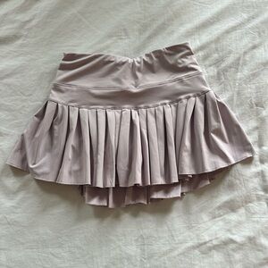 GOLDHINGE LIGHT PURPLE PLEATED ATHLETIC SKORT S